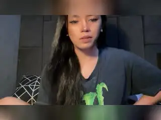 Xlovecam Free Live Porn of ClaudiaJohnson