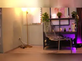 Xlovecam Adult Video Chat of LenaLaurent