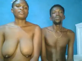 Xlovecam Sex Cam of ThearoMuse