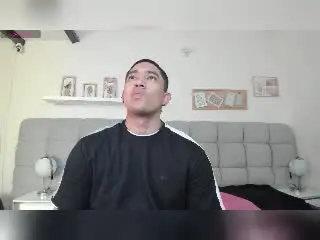 Xlovecam Private Sex Chat of EroticXSins
