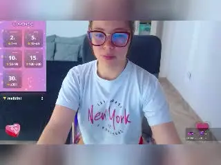 Xlovecam Free Live Porn of SharonAgt