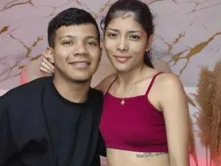 Xlovecam Sex Cam of MiaHero