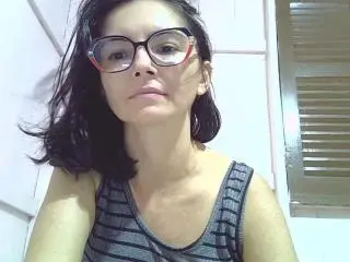 Xlovecam Live Sex Cam of Luaunt