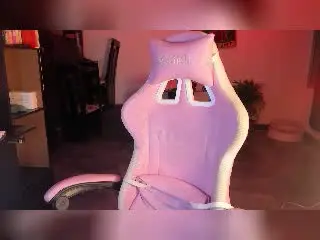 Xlovecam Best Webcam of EllaThorne