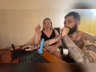 Xlovecam Best Webcam of MikeAndAnna