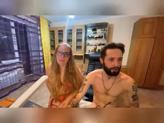 Xlovecam Free Live Porn of MikeAndAnna