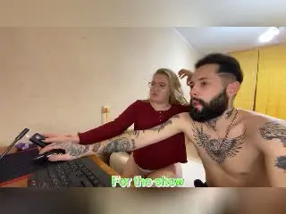 Xlovecam Sex Chat of MikeAndAnna