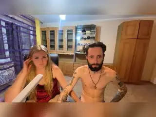 Xlovecam Nude Webcam of MikeAndAnna