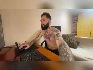 Xlovecam Live Porn of MikeAndAnna
