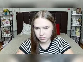 Xlovecam Adult Video Chat of LauraHlot