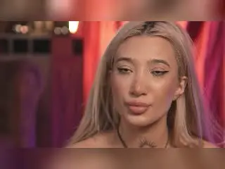 Xlovecam Nude Webcam of SiennaJayden