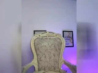 Xlovecam Private Sex Chat of ElodieGardner