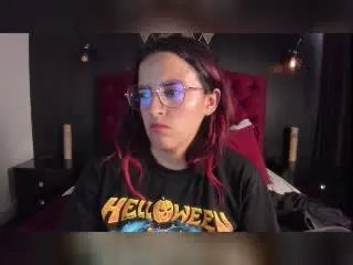 Xlovecam Sex Cam of LaiaJonnes