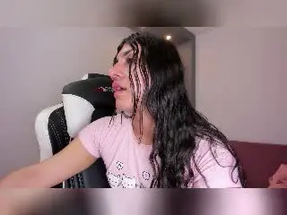 Xlovecam Watch Live Sex Cams of StefyBratz