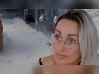 Xlovecam Sex Cam of IsabelleEthan