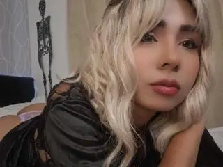 Xlovecam Private Sex Chat of EmilyValk