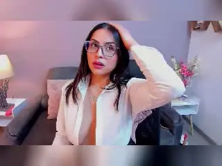 Xlovecam Best Webcam of SaraWestt
