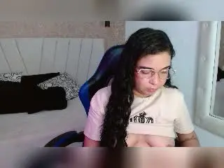 Xlovecam Sex Chat of AliceSmity