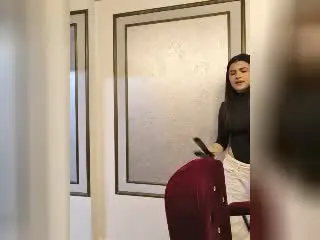 Xlovecam Free Live Porn of IrisBlair