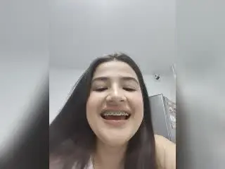 Xlovecam Free Porn Cam of IrisBlair
