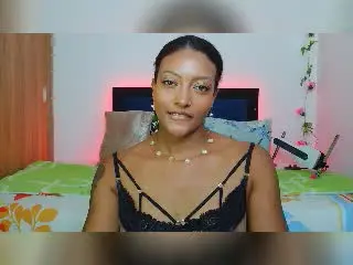 Xlovecam Free Live Porn of RoldanStefy