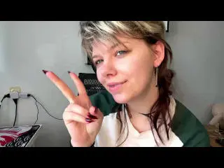 Xlovecam Adult Webcam of LaurenceCloud