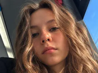Xlovecam Live Sex of CieraSeidman