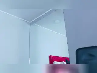 Xlovecam Sex Cam of CassandraWhite