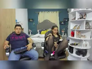 Xlovecam Sex Cam of TinaYEdward