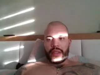 Xlovecam Adult Webcam of MedellynDark