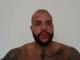 Xlovecam Live Sex of MedellynDark