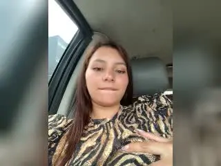 Xlovecam Free Porn Cam of LinaFoxyHot