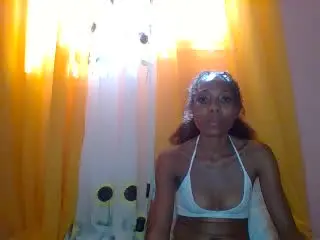 Xlovecam Private Sex Chat of LayanneK