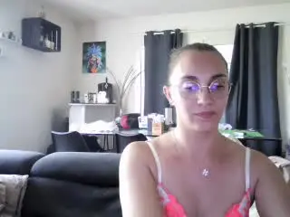 Xlovecam Watch Live Sex Cams of BlakeMad