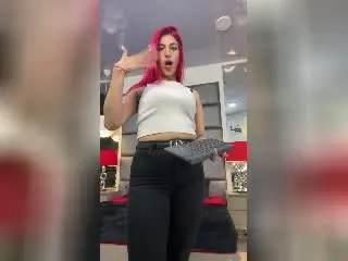 Xlovecam Live Porn of AlissaBrown
