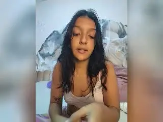 Xlovecam Adult Webcam of PaulineRey