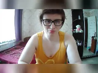 Xlovecam Free Porn Cam of SabrinaShine