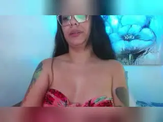 Xlovecam Adult Webcams of MikeAndLunaa