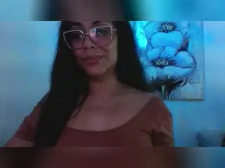 Xlovecam Sex Chat of MikeAndLunaa