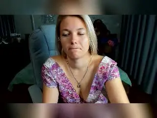 Xlovecam Live Sex Cam of Anshante