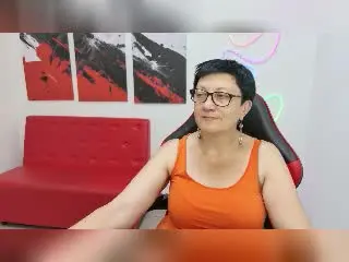 Xlovecam Best live sex cam show of EmilyLlove