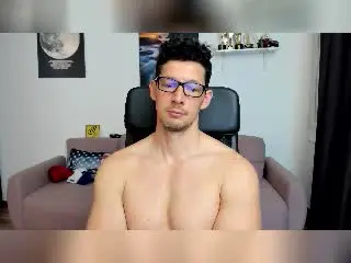 Xlovecam Best Webcam of BrutusK