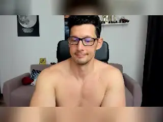 Xlovecam Free Live Porn of BrutusK