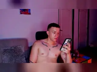 Xlovecam Sex Cam of JamesColtt