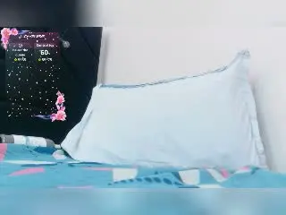 Xlovecam Watch Live Sex Cams of KinkyHouseWife