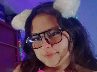 Xlovecam Adult Webcams of LilithHeavy