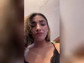 Xlovecam Free Porn Cam of AdharaCooperr