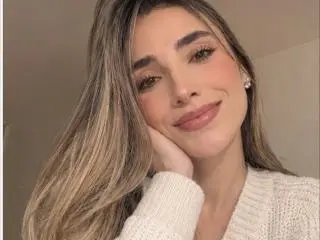 Xlovecam Watch Live Sex Cams of AdharaCooperr