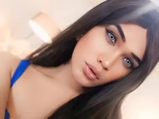 Xlovecam Adult Video Chat of AlluringAmelia
