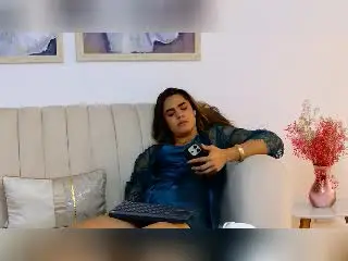 Xlovecam Private Sex Chat of AliceCoolenk